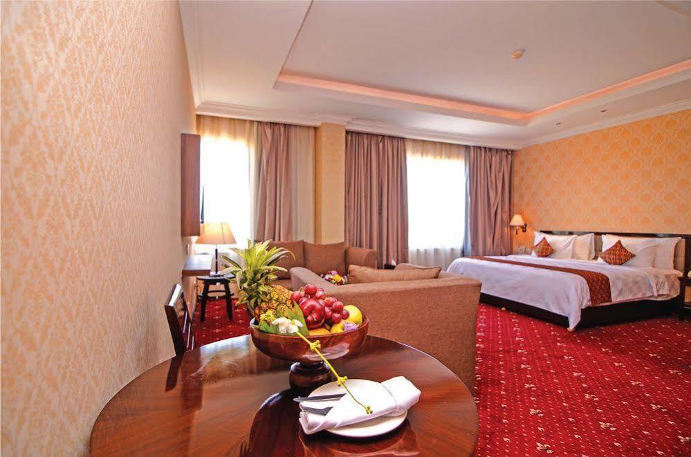 Hotel Hermes Palace 5*
