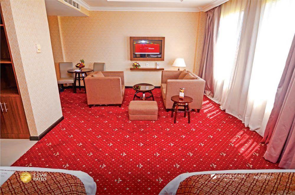 Hermes Palace 5*