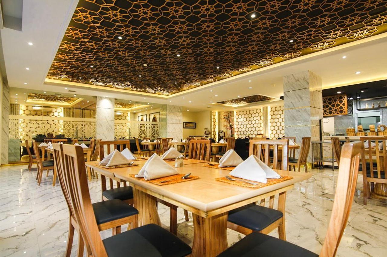 Hermes Palace Hotel