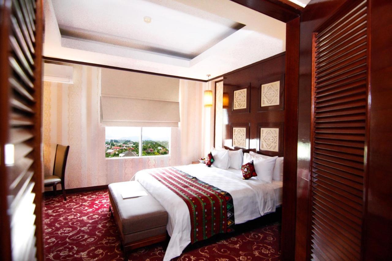 Hermes Palace Hotel 5*