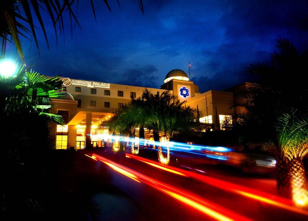 Hermes Palace 5*