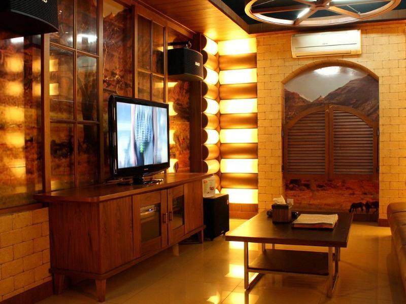Hermes Palace Hotel 5*